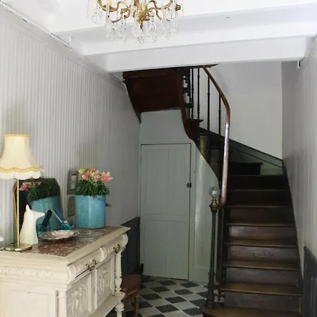Grange Bleuet Bed & Breakfast *
