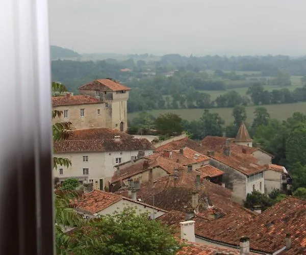 Grange Bleuet Bed and breakfast Aubeterre-sur-Dronne