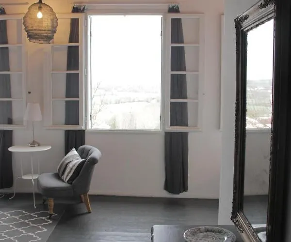 Grange Bleuet Bed and breakfast 3*